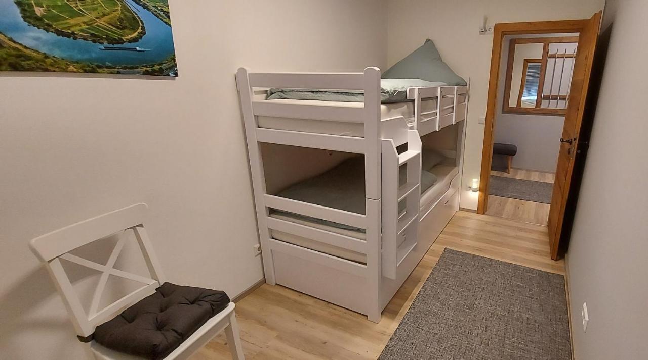 Ferienwohnung Am Fluss 클로텐 외부 사진